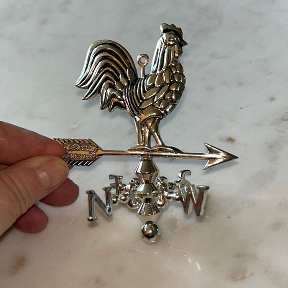 Lenox 2004 Williamsburg silver plated rooster ornament - Picture 3 of 4